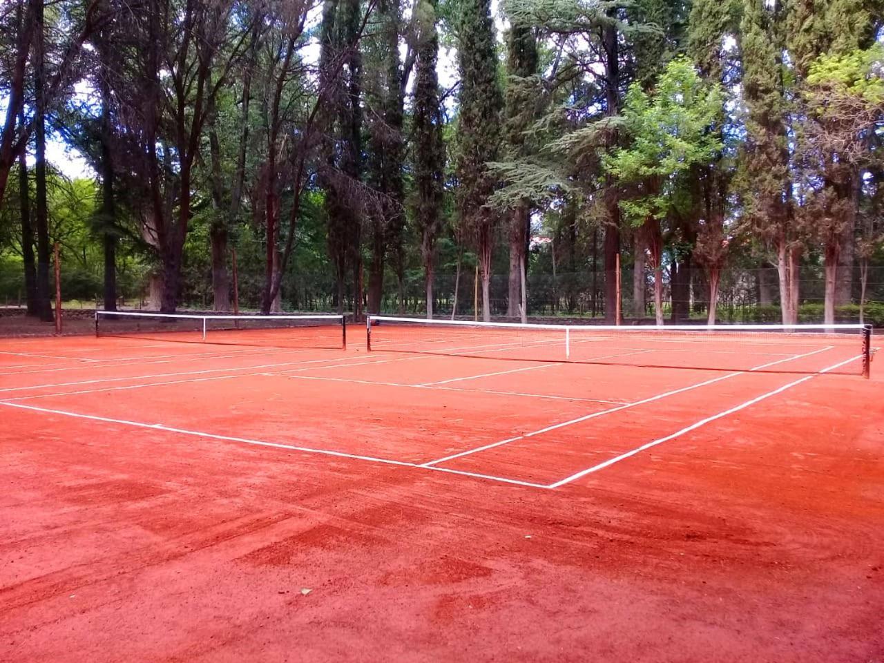 Hotel San Huberto Tenis Nono Eksteriør bilde